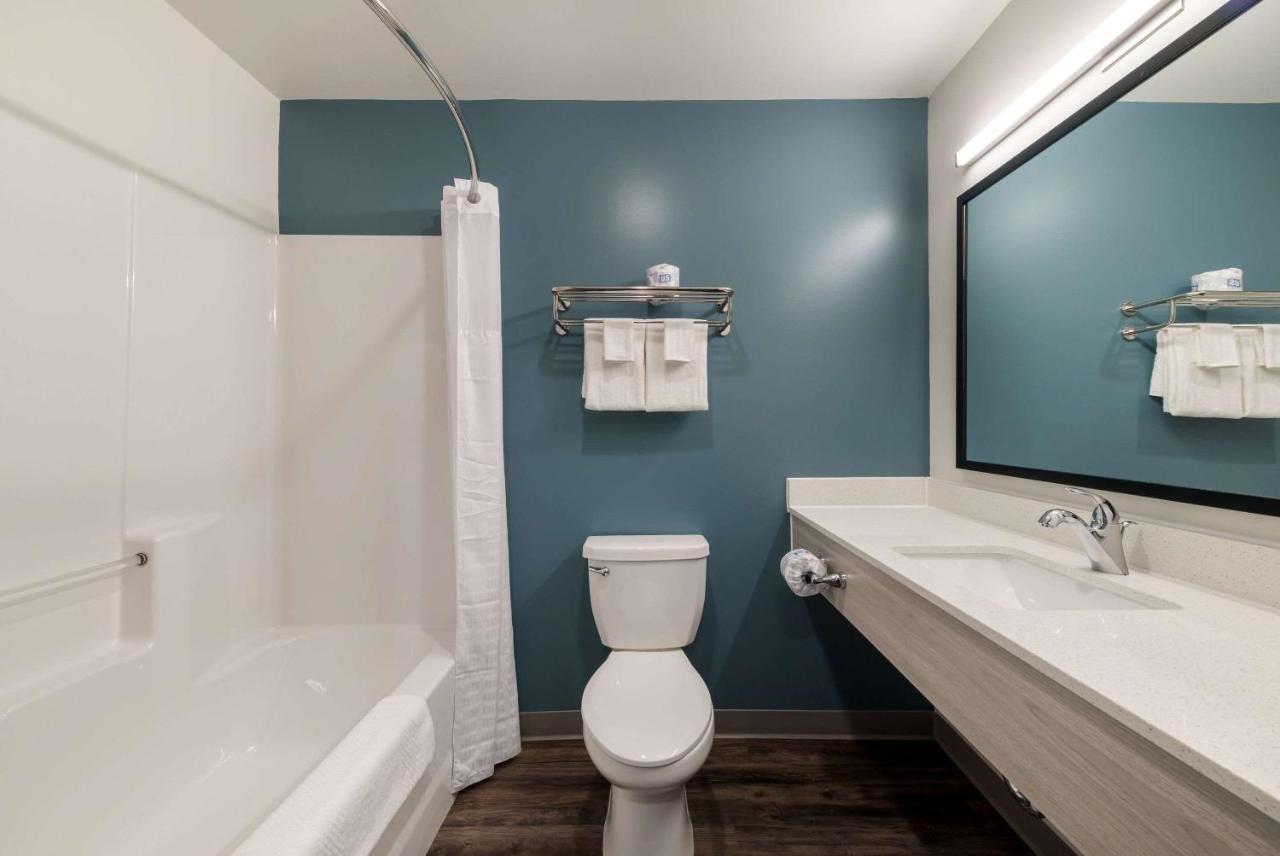 Woodspring Suites Greensboro - High Point North Exterior photo
